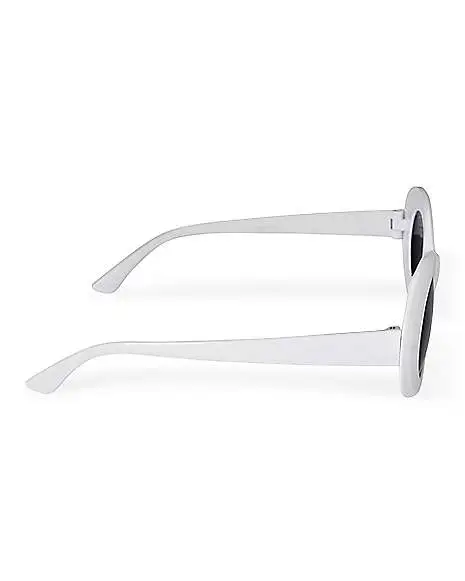 Spirit Halloween '60s White Sunglasses 2 Spirit Halloween '60s White Sunglasses - Image 2